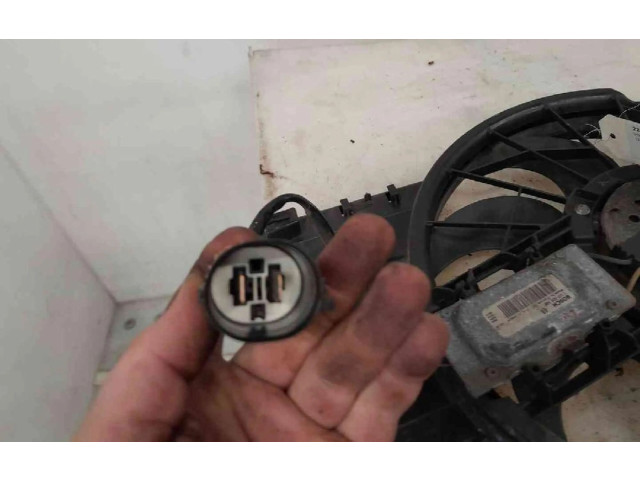 Вентилятор радиатора     31261987, 31261987    Volvo V50 