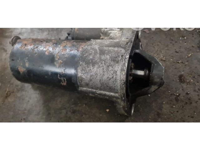 Стартер    Volvo V70      