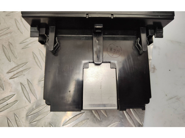 Дисплей    30679647, 002000081317   Volvo V50