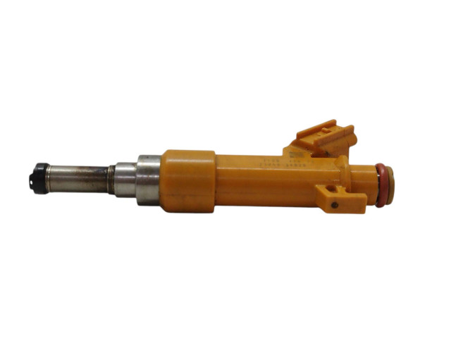 Форсунка 2325036020, 210042612 Lexus IS III XE30 2AR-FSE