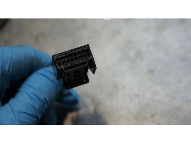 Зеркало электрическое        Skoda Superb B6 (3T)  2008 - 2015 года   