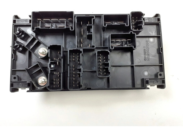 Pojistková skříňka 82241FJ010, A3161A322719U176 Subaru XV 2012