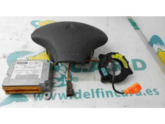 Подушка безопасности водителя    Citroen Saxo