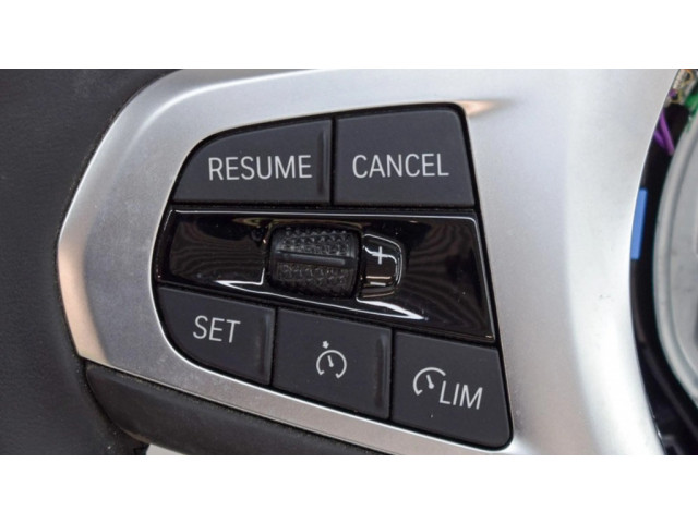 Volant BMW 4 G22 G23 G24 G26 2022 7857778, 8076908