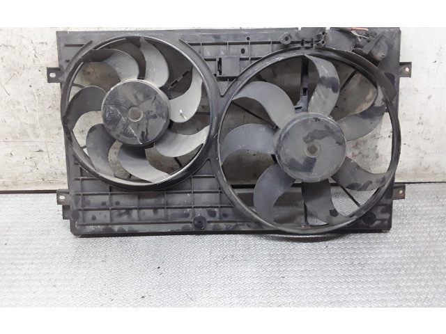 Вентилятор радиатора 1K0121207T Volkswagen Caddy