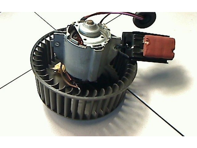 Вентилятор радиатора         Ford Puma 