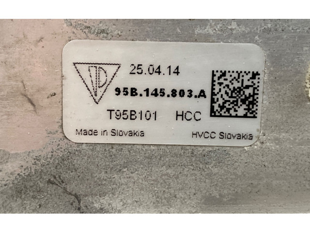 Интеркулер  95B145803A, 95B117339   Porsche Macan (95B) 