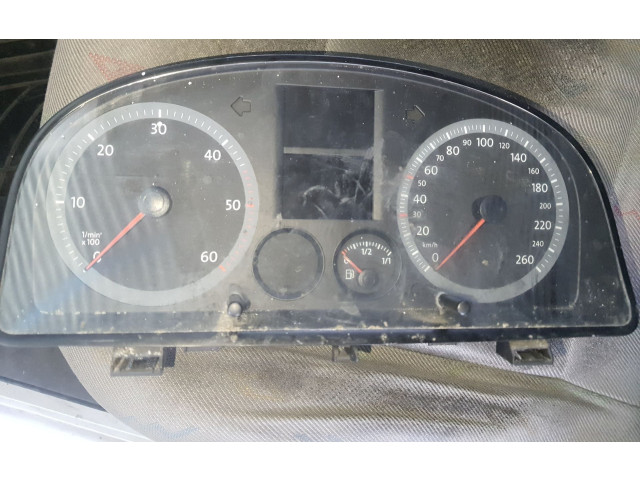 Панель приборов 110080237 Volkswagen Caddy