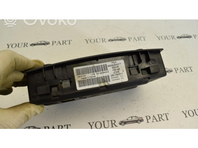 Блок управления климат-контролем 9658084577   Citroen C4 I