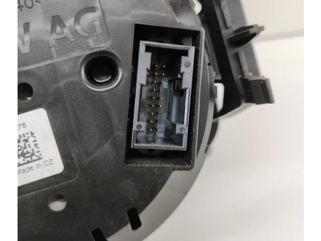 Панель приборов 565920940A, A2C1226240001 Skoda Karoq