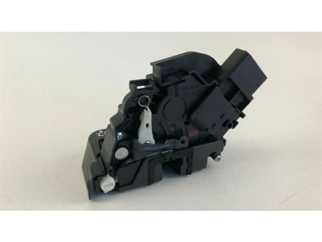 Zámek zadních dveří 4M5AA26413BF, A1307   Ford Focus 2010