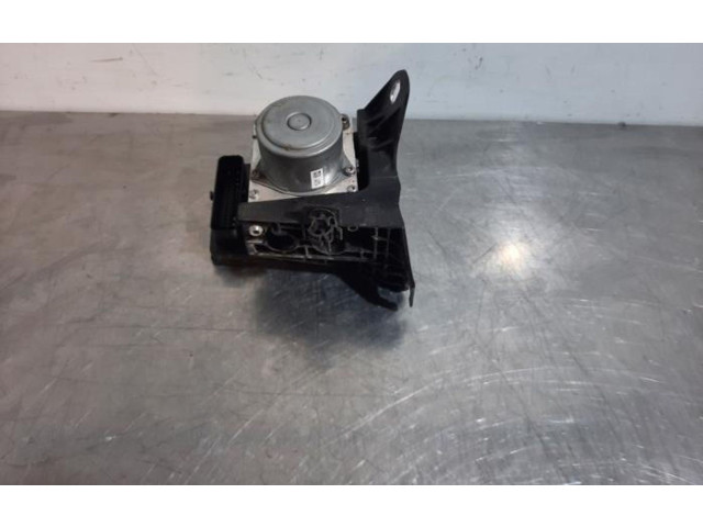 Блок АБС 52049765, 66080114   Jeep  Renegade  2014 -  года