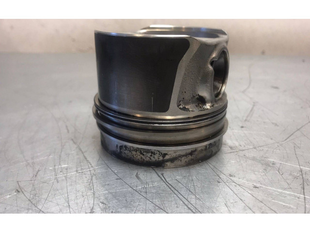 Píst 03L107065J001, CAY Volkswagen Caddy CAY