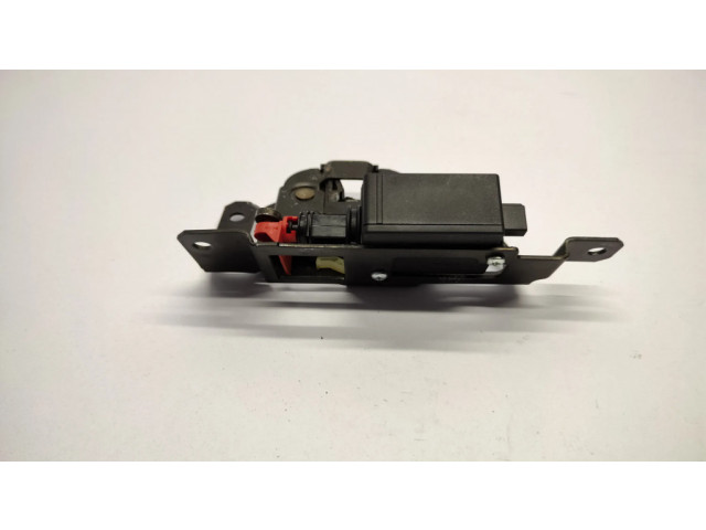 Zámek zadních dveří 51247057364, 7057364 BMW 3 E46 2005