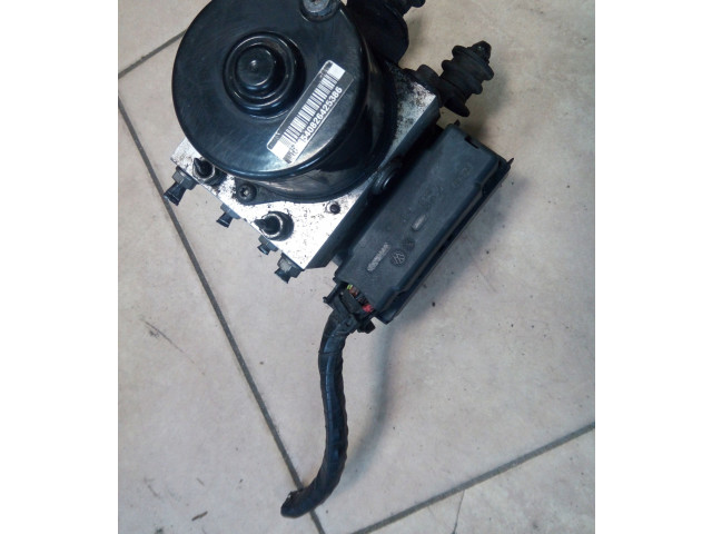 Jednotka ABS 1K0907379AC   Volkswagen Golf VI 2008