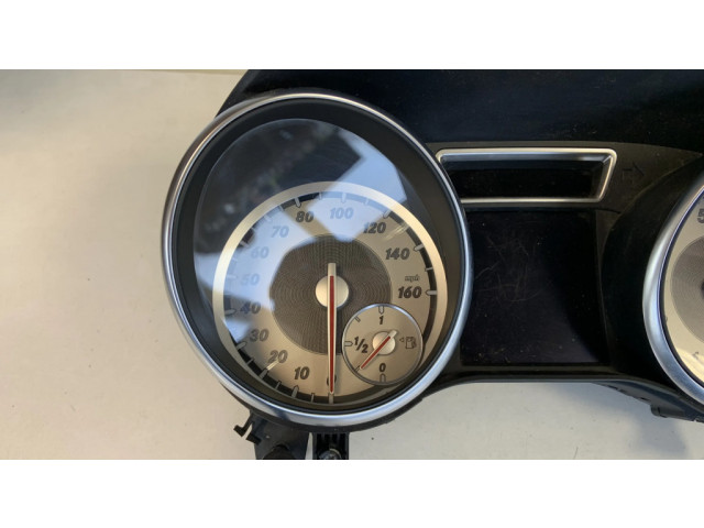 Přístrojová deska  Mercedes-Benz GLA W156 2017 A1569001803, 0263698248  