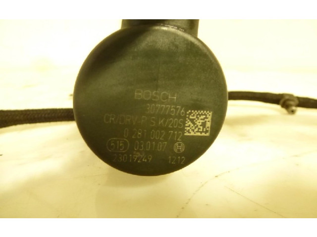 Vstřikovací lišta 30777576, 0281002712 Volvo XC90 D5244T4