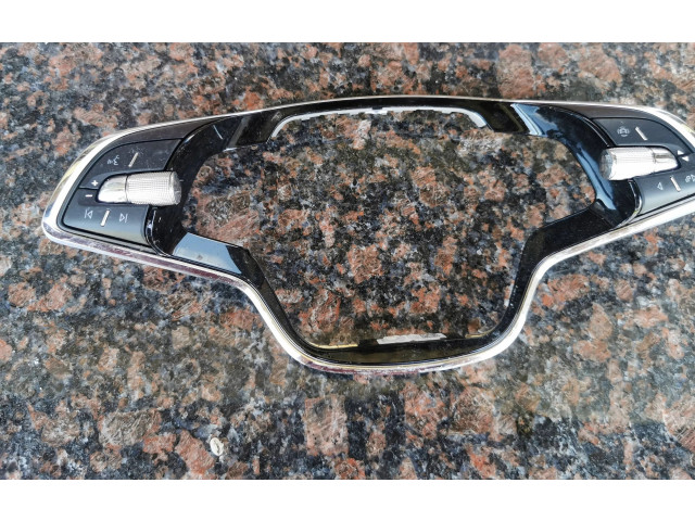 Руль Skoda Octavia Mk4 2019 - года 5E3919719A, 5E3919710AA