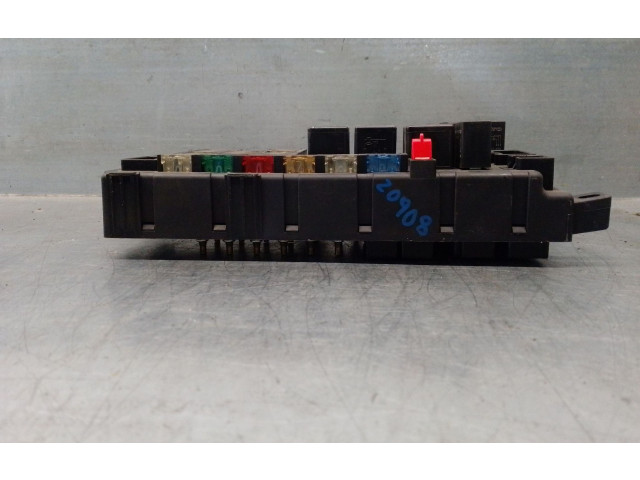 Pojistková skříňka Řídící jednotka BSM 9494207, 518322003 Volvo S80 2000