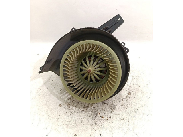 Вентилятор печки    6Q1820015   Skoda Fabia Mk1 (6Y)