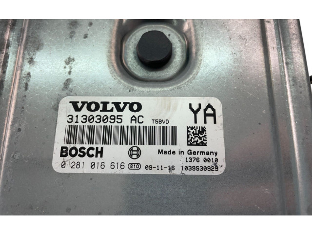 Блок управления двигателем Блок управления 31303095AC, 0281016616   Volvo V70