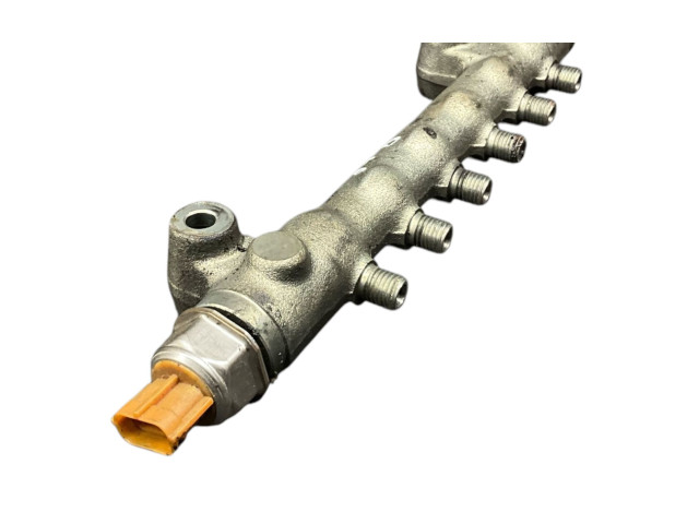 Топливная рампа 45PP33 Mitsubishi ASX