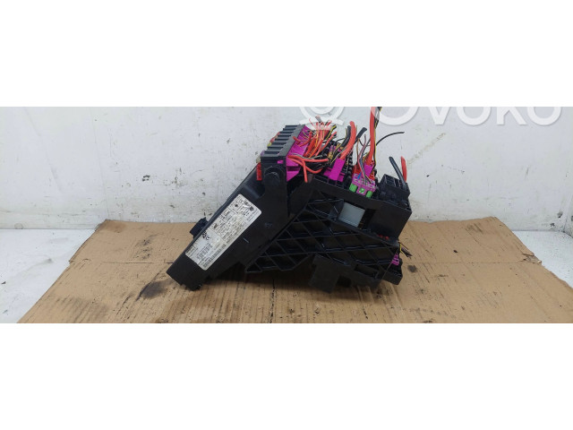 Pojistková skříňka S110780300, 113951253 Volkswagen Sharan 2001