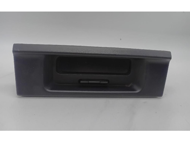 Дисплей    8200584888A   Renault Trafic II (X83)