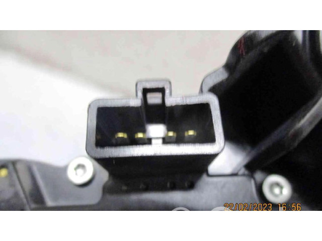 Моторчик заднего дворника 987100X000    Hyundai i10