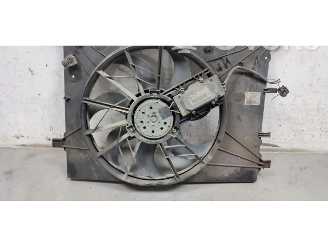 Вентилятор радиатора 30680547 Volvo S60