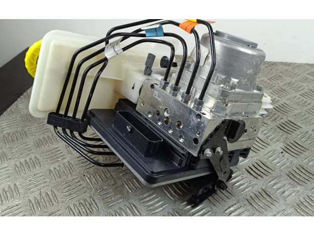 Блок АБС 68427142AD, 68331267AJ Jeep Grand Cherokee WL 2021 - года