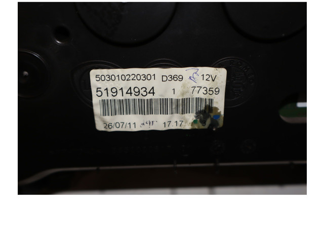 Панель приборов 51914934 Fiat Grande Punto