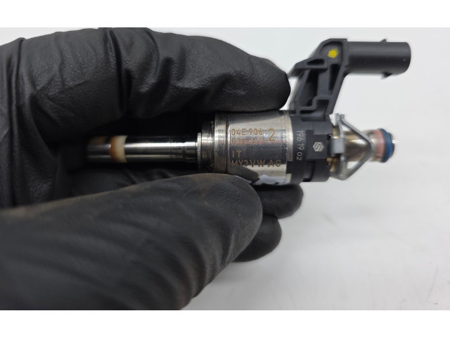 Форсунка 04E906036AT Audi Q2 - DKRF