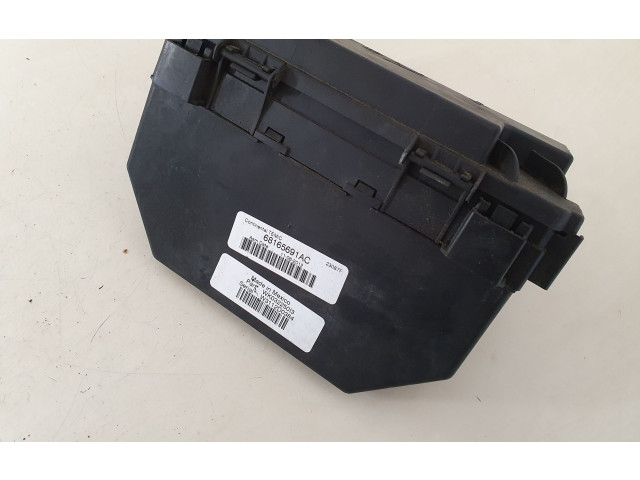 Блок предохранителей 68165691AC Jeep Grand Cherokee