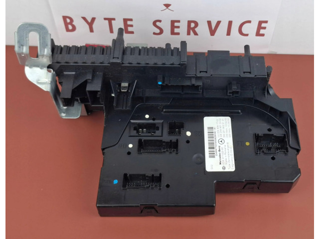 Zámek zadních dveří 2049067702 Mercedes-Benz C W204 2009