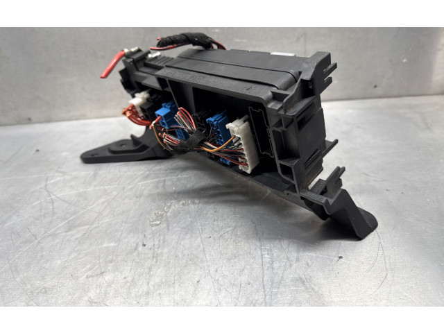 Блок предохранителей A1645451740   Mercedes-Benz ML W164    