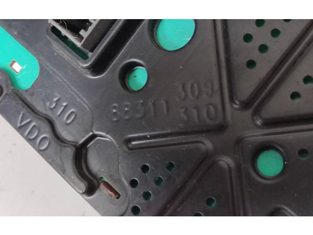 Přístrojová deska Suzuki Wagon R+ 1998 88311309