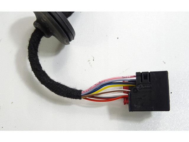 Зеркало электрическое Skoda Scala - года