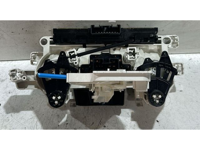 Блок управления климат-контролем Daihatsu Sirion