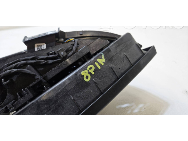 Зеркало электрическое Skoda Scala - года