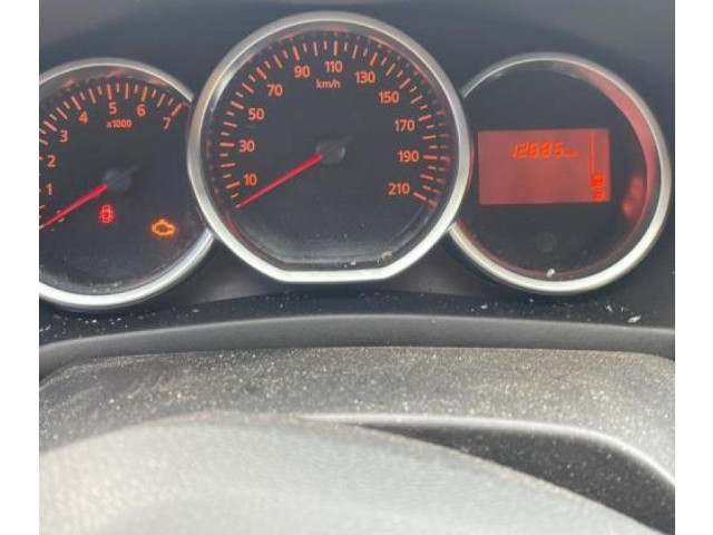 Генератор 231005933R Dacia Sandero