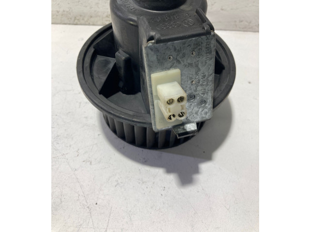 Вентилятор печки 191819021 Volkswagen Golf II