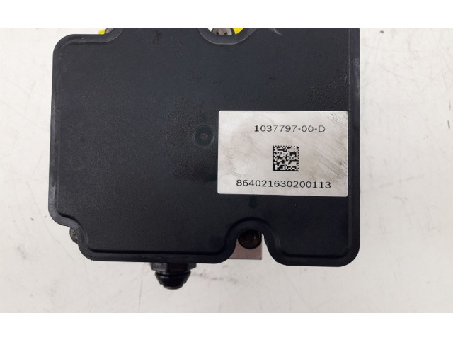 Jednotka ABS Tela Model S 2017