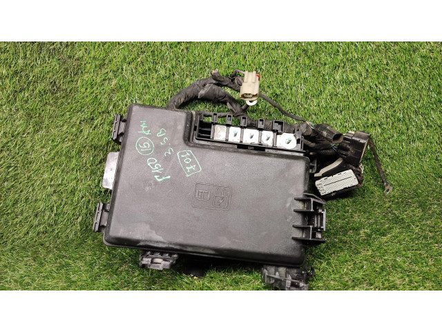 Блок предохранителей FL3T12A581ADG   Ford F150    