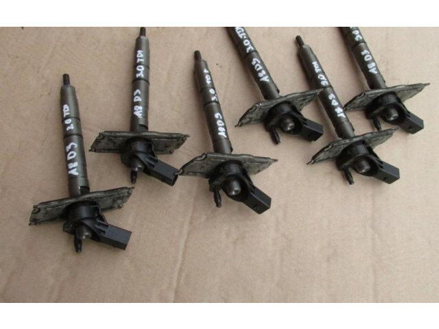 Vstřikovač Audi A8 S8 D3 4E