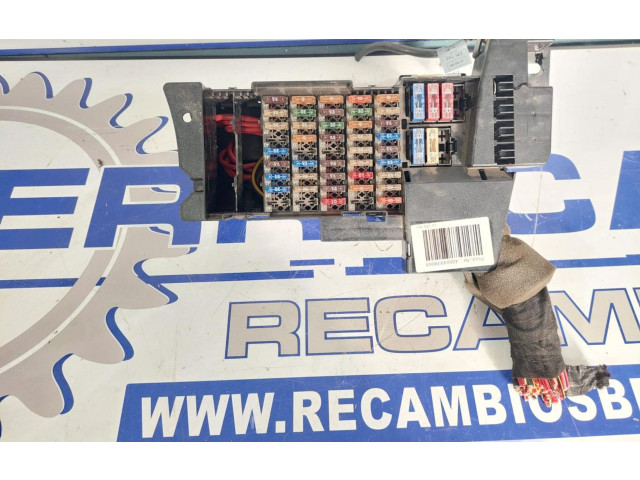 Блок предохранителей 1695450540   Mercedes-Benz A W169    