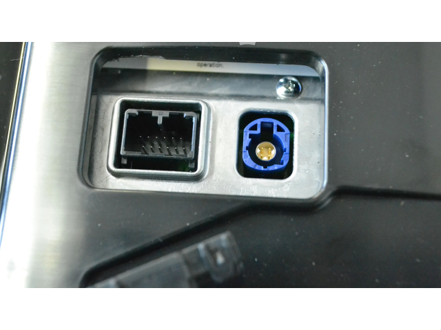 Дисплей 32316263 Polestar 2