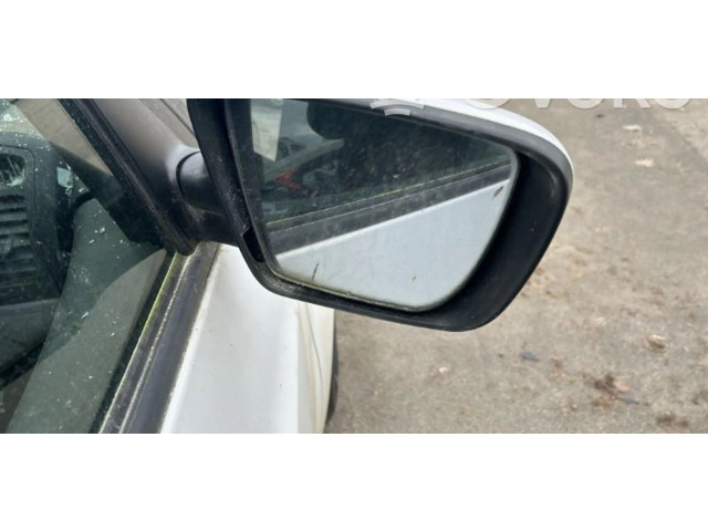 Zpětné zrcátko  KIA Venga 2011  876201P020  