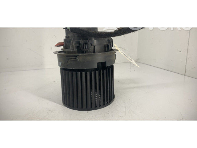 Вентилятор печки 272107379R Dacia Logan II