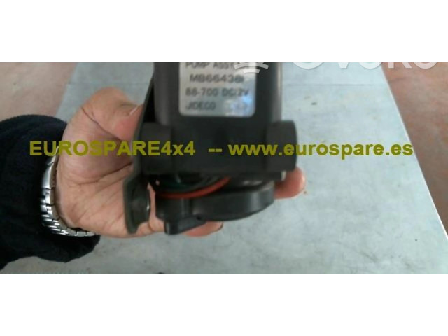 Блок предохранителей MB66438L Mitsubishi Montero